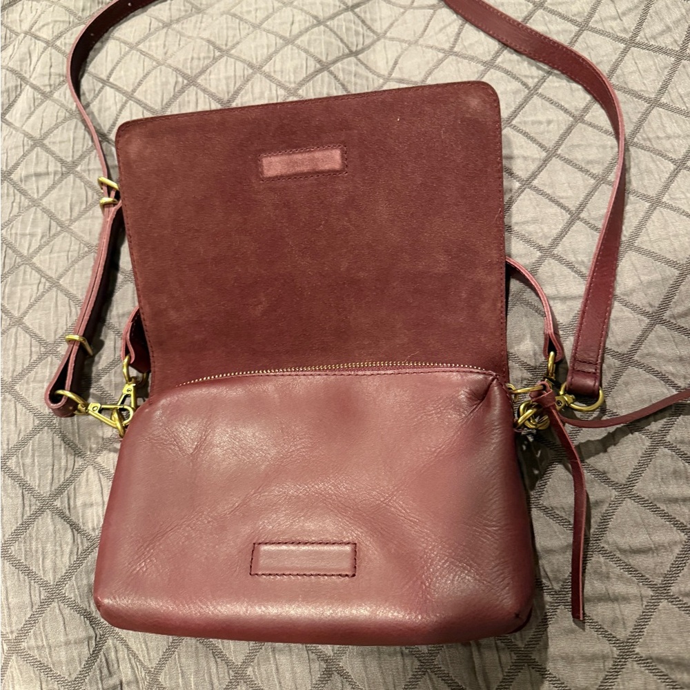 Madewell Crossbody Flap Bag - Picture 2 of 5